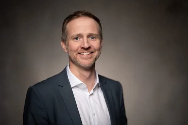 Dr. Martin Duncker